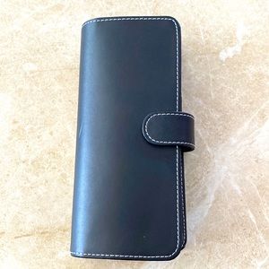 Cigar Tube, Cutter, Flask and leather case